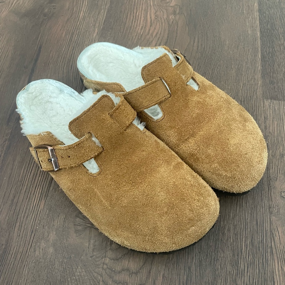 Shearling Birkenstock Bostons Size 39